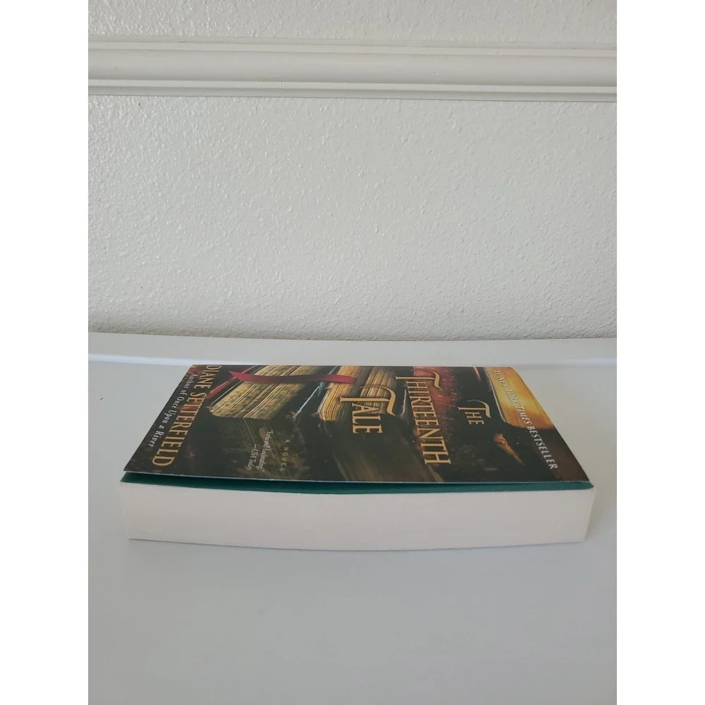 The Thirteenth Tale: A Novel By Diane Setterfield Trade Paperback Like New